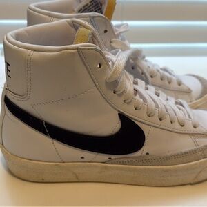 Nike women’s blazers  White and Black High-Top Sneakers